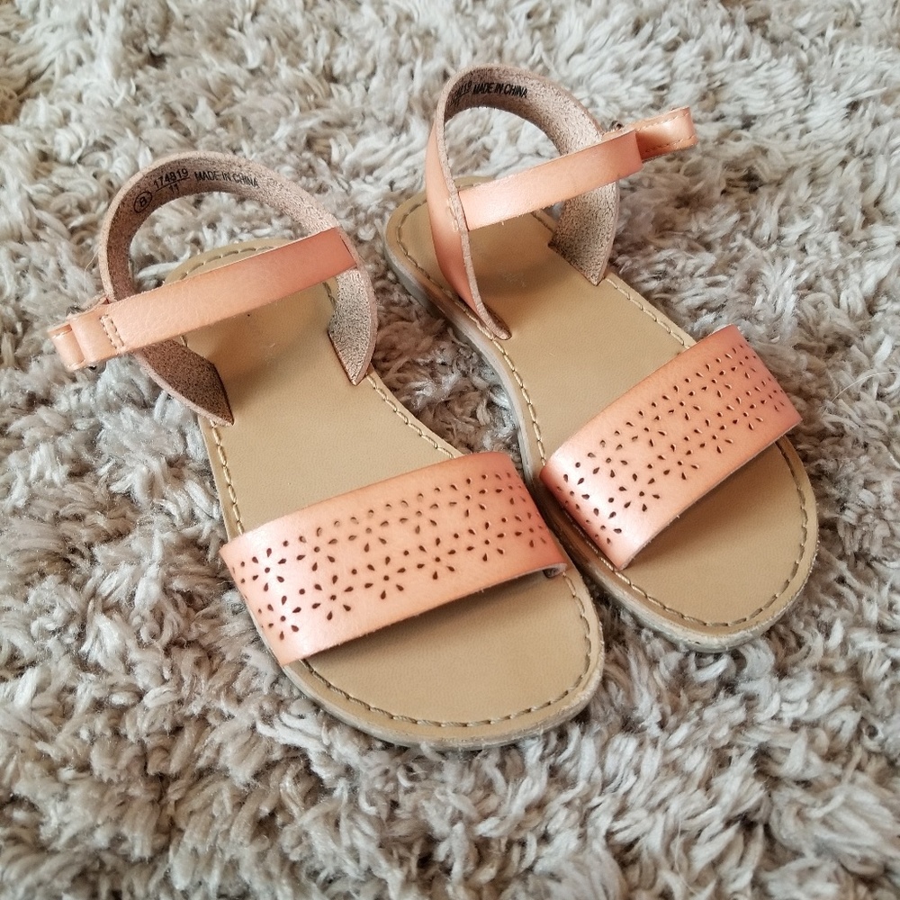 Girls sandals